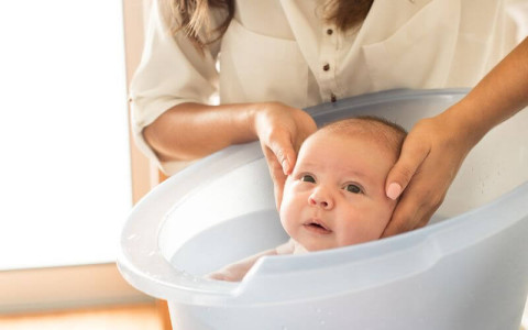 banho de balde no bebe descubra tecnicas infaliveis
