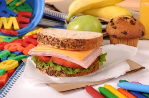 Leia mais sobre o artigo Crianças em casa: o que não pode faltar na hora do lanche