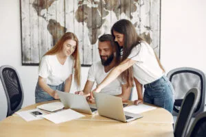Leia mais sobre o artigo Trabalhar no exterior do Brasil? Como começar